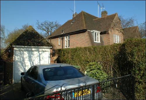 066 Kingsley Way garage